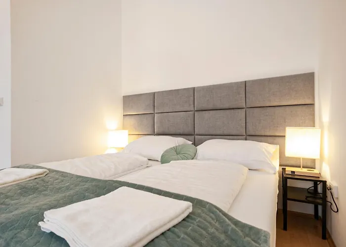 Apartament Amazing 2br Shared Only 7 Min To Wiener Stadthalle